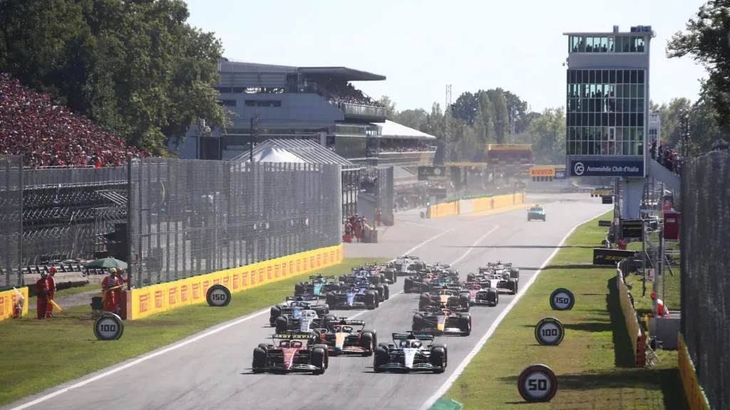 Verstappen va por el récord en Monza