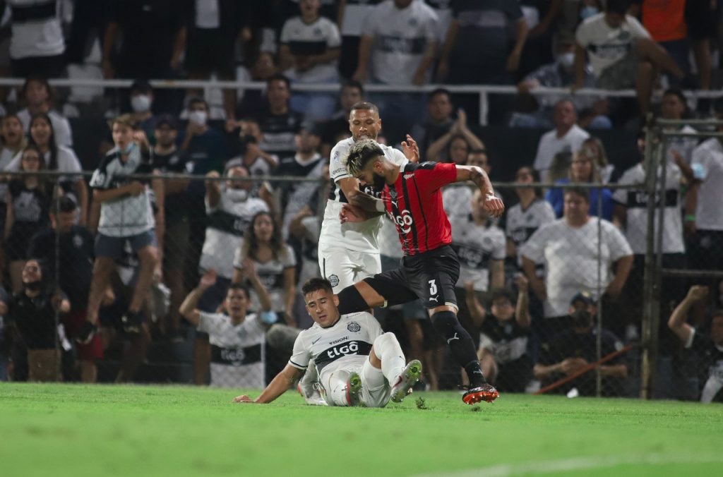 El Blanco y Negro plato fuerte de la jornada