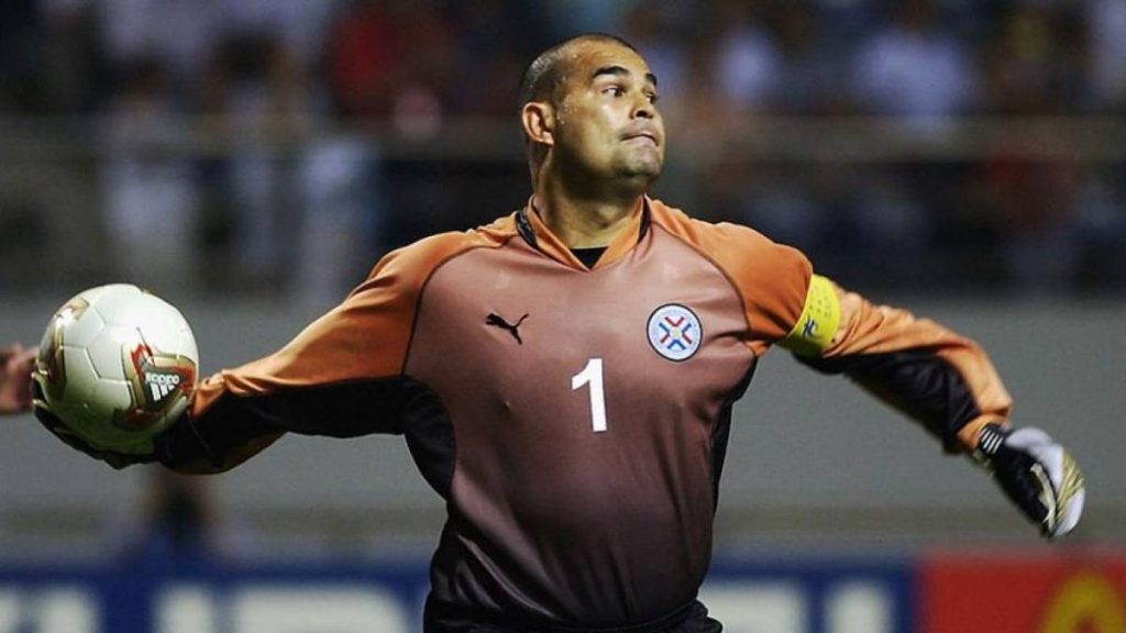 Árbitro reconoce polémico gol con la mano contra Chilavert