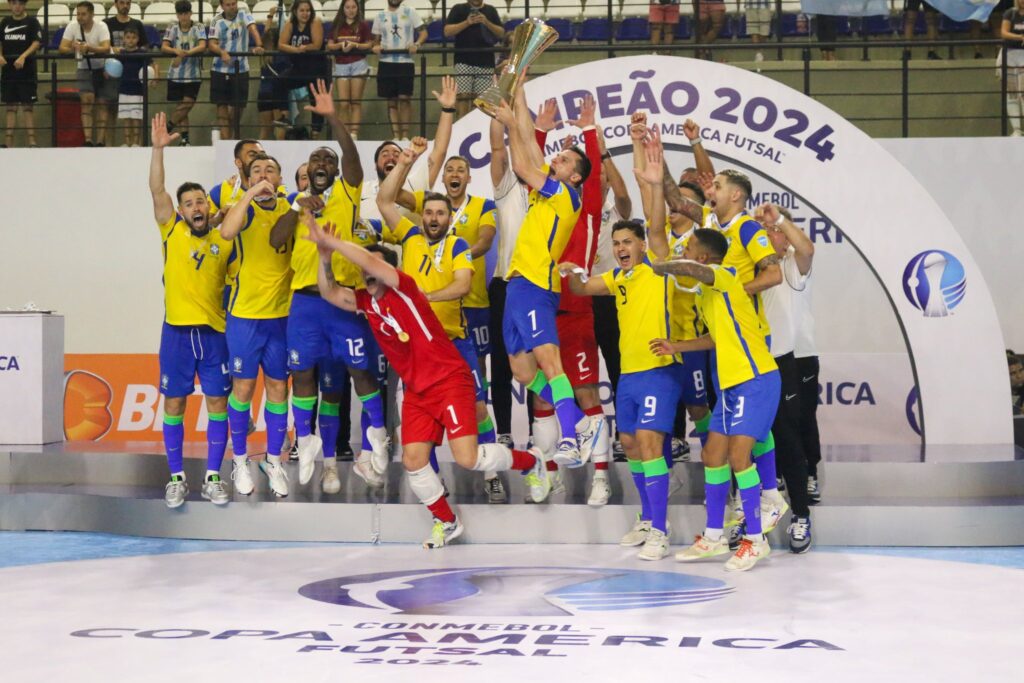 Brasil se corona campeón en Futsal FIFA