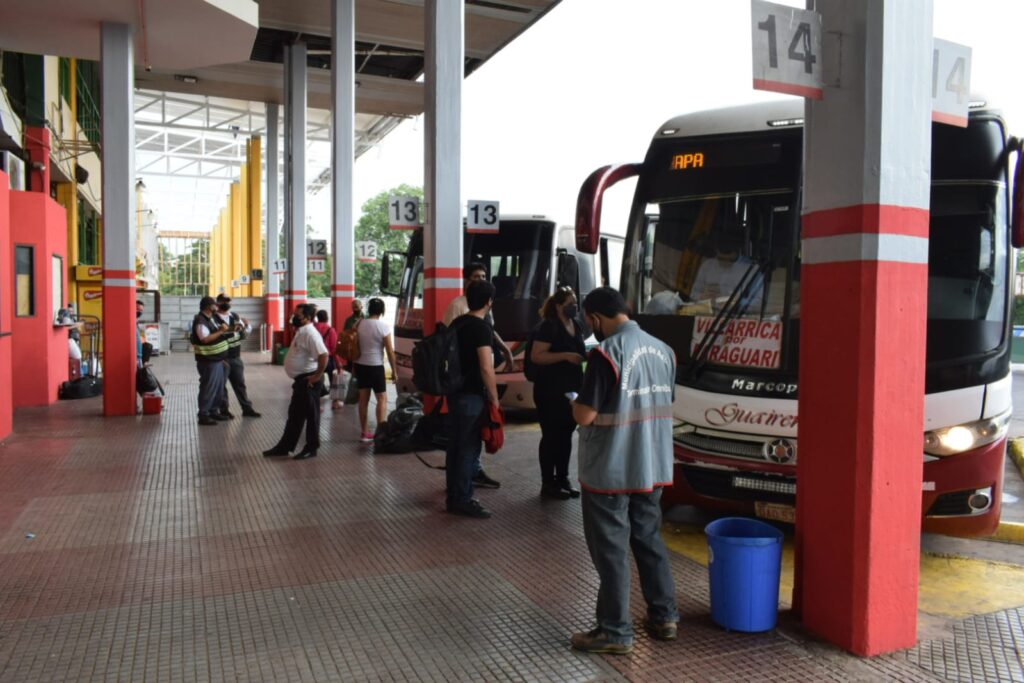 No reajustarán precios de pasajes de buses para Semana Santa