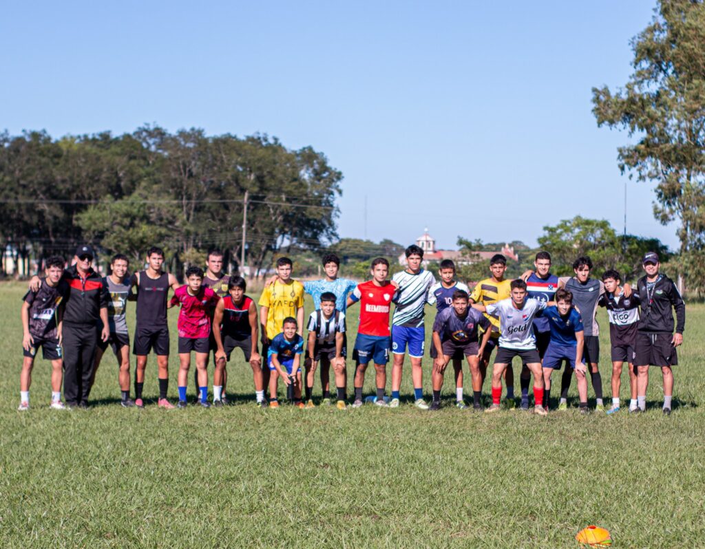 Talento futbolero en Ñeembucú