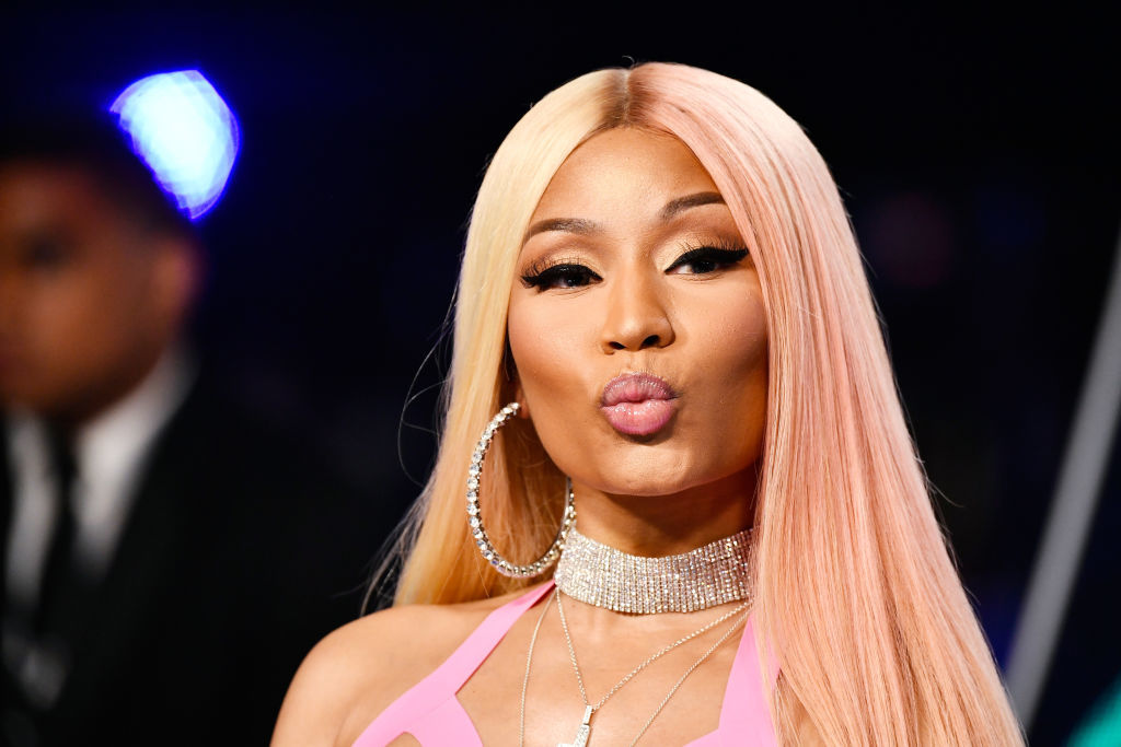 Nicki Minaj Detenida en Ámsterdam por Presunta Posesión de Drogas