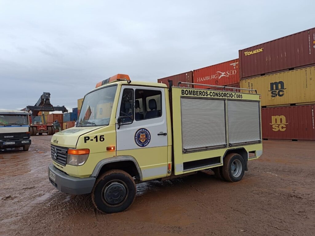 Bomberos renuevan sus equipamiento tras 45 años de espera