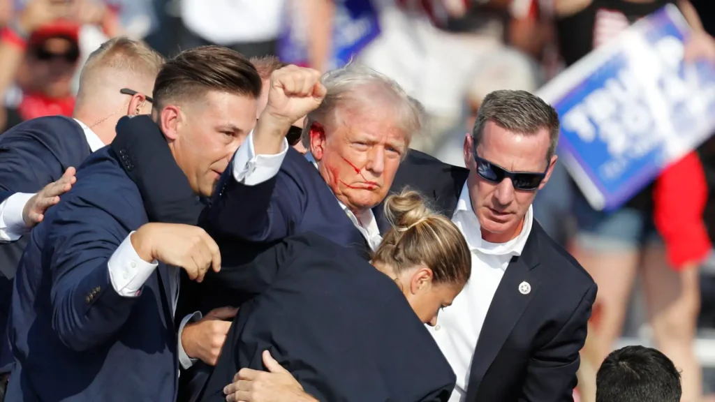 Intento de atentado: Donald Trump herido en tiroteo durante acto de campaña en Pensilvania