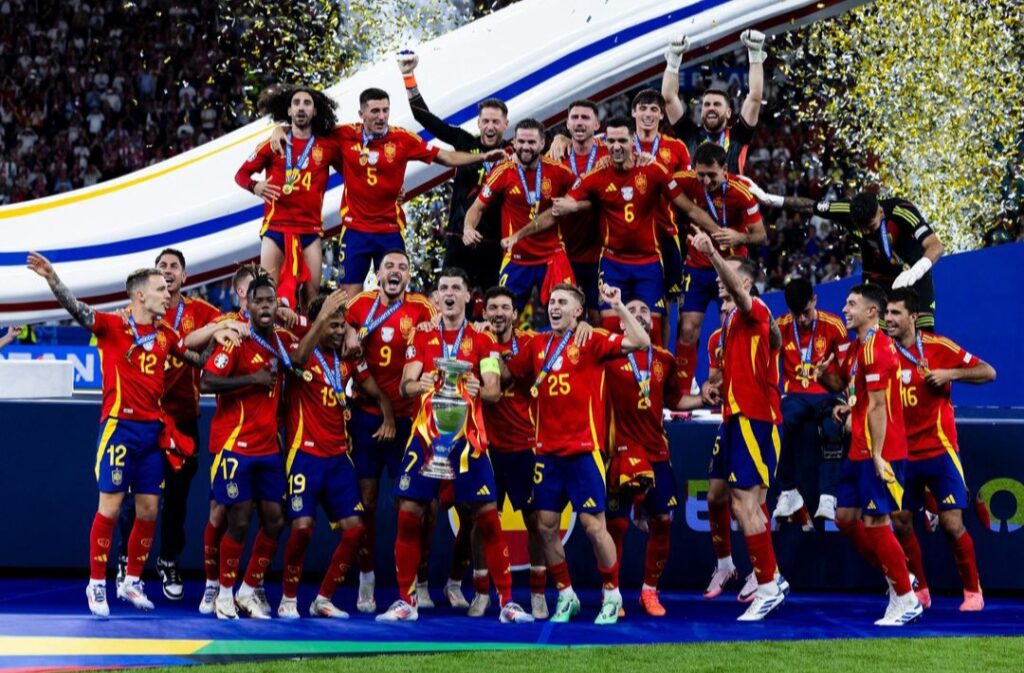 España se adueñó de la Eurocopa