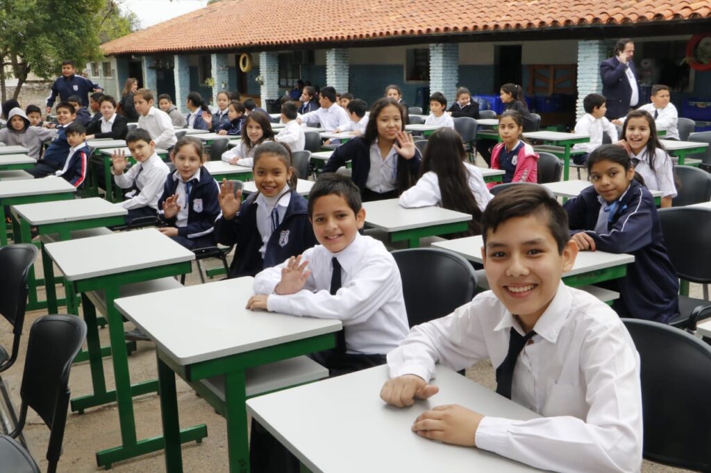 MEC establece el calendario escolar para el 2025