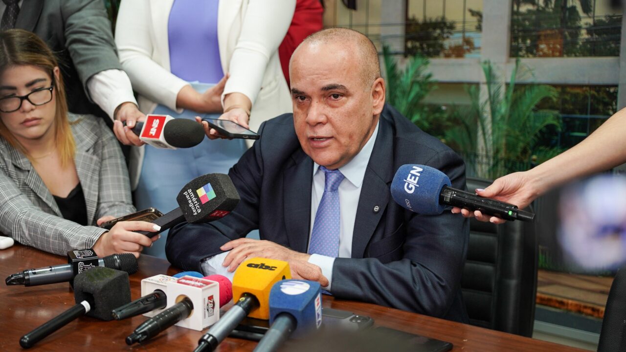 Bachi Núñez apoya el cierre de locales que vendan productos vencidos