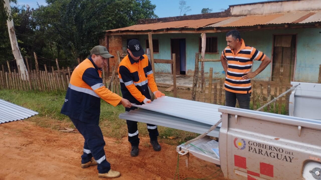 SEN asiste a casi 200 familias tras el temporal que golpeó a cuatro departamentos
