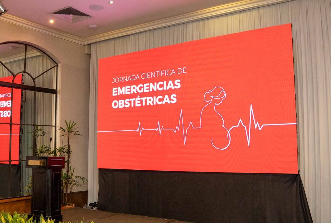 Expertos analizan emergencias obstétricas para reducir la mortalidad materna en Paraguay