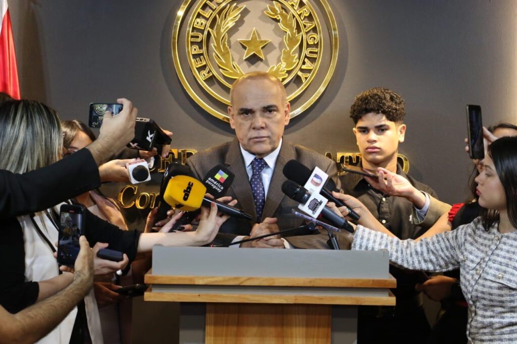 Convocan este lunes a presidente del INDERT en el senado